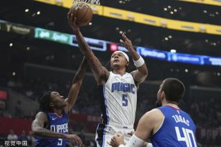 中国足球的 中国足球的